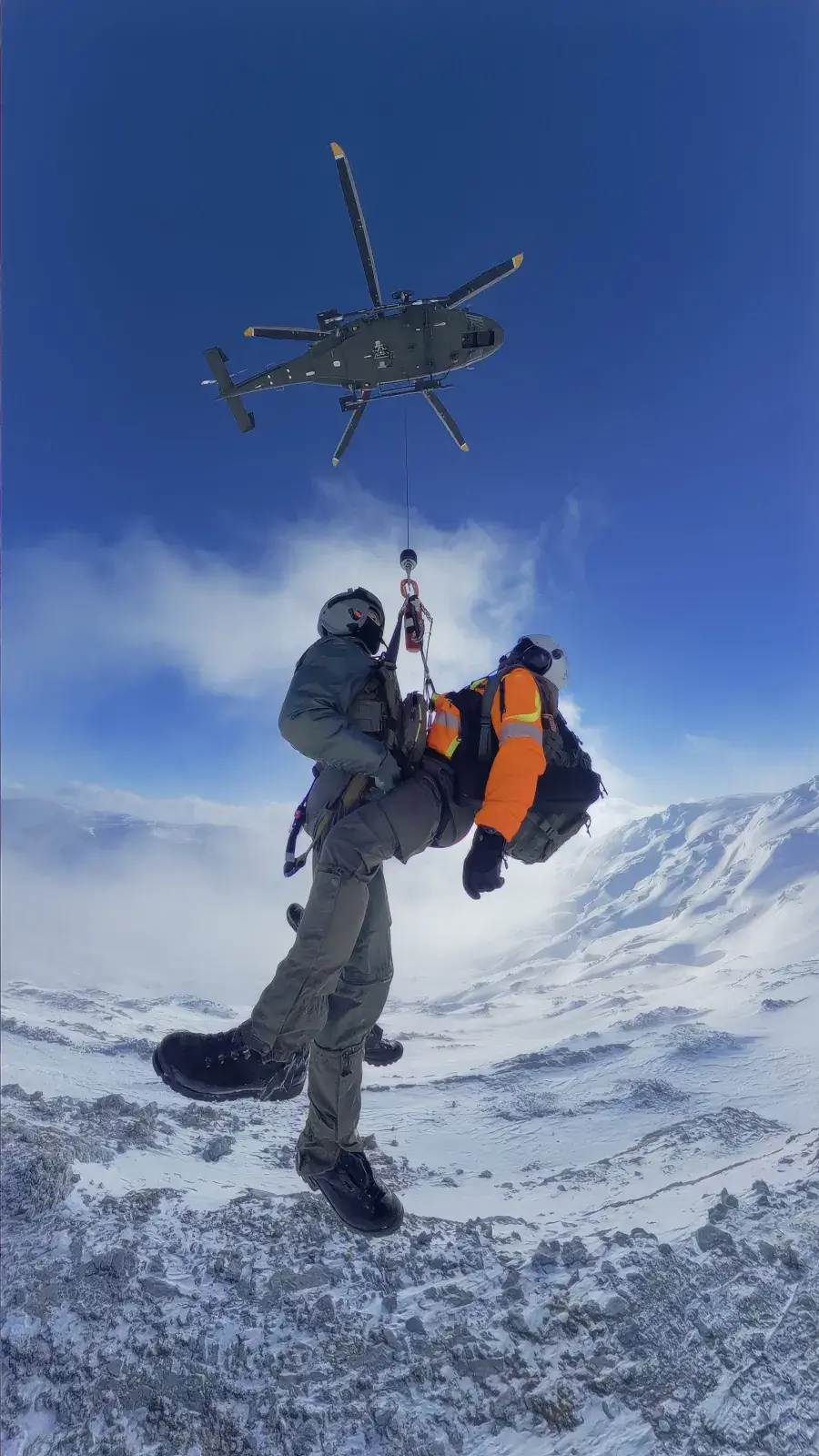 Bundesheer Mission Vorwärts — AW169 Helikopter Bergrettung, 360°-Recruiting-Video von threesixty.at