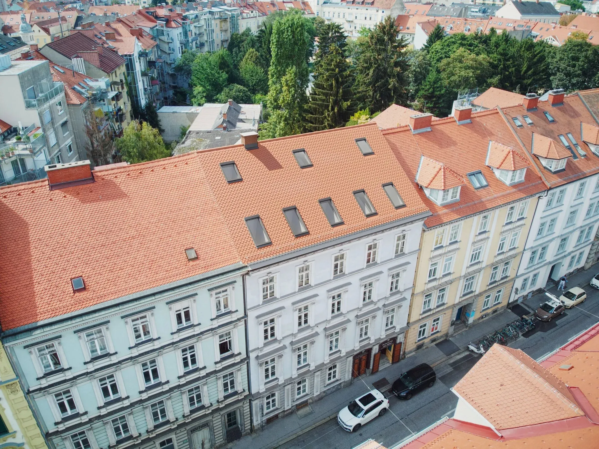 Mandellstraße 18 Graz — drone shot street side with Gründerzeit façade