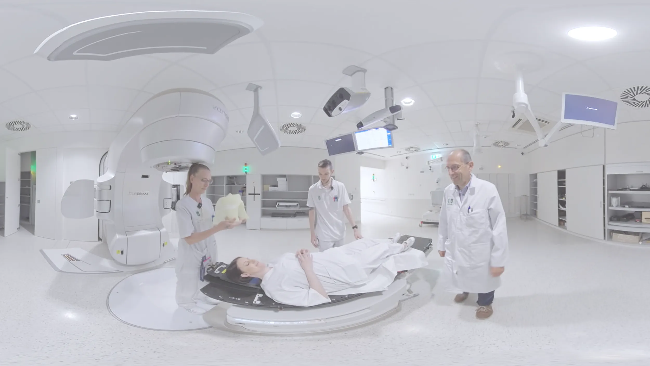 Radiation therapy LKH Graz — 360° video for recruiting